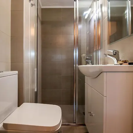 Cozy In Town Apartment Rethymno